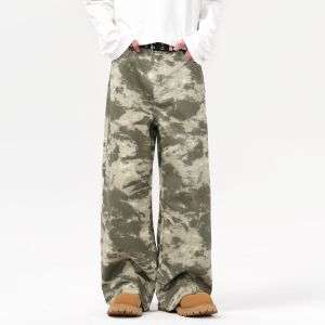 Baggy Fit Camouflage Jeans
