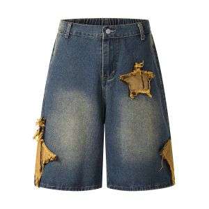 Contrast Raw-Edge Star Applique Bermuda Shorts