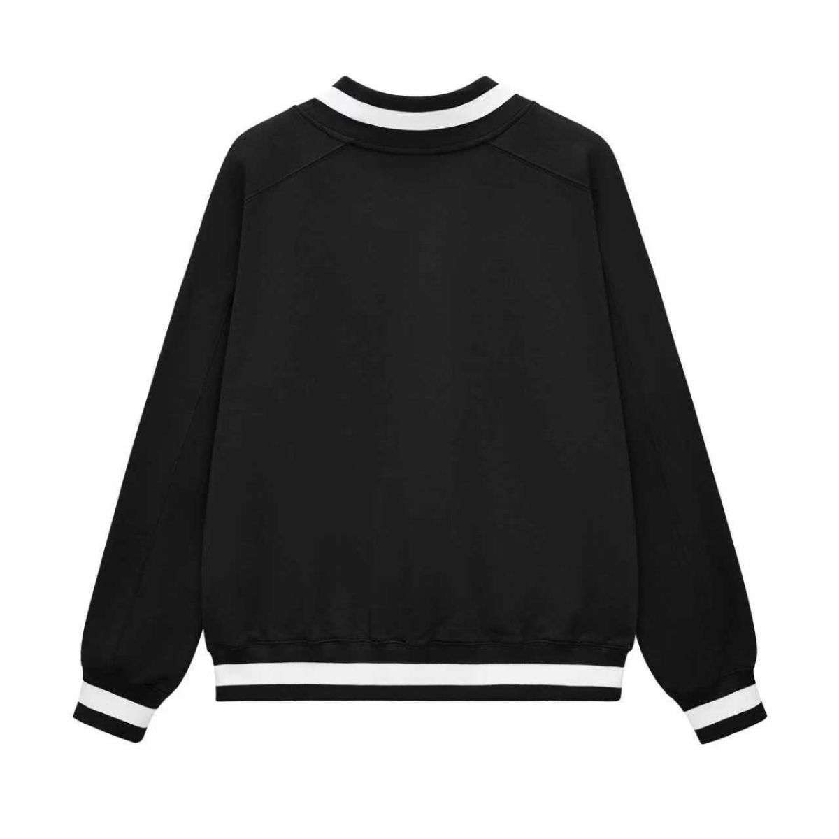 Black minimalist boxy sweatshirt