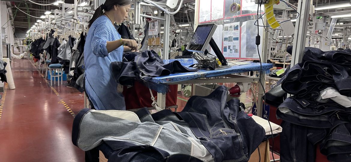 Garment piece inspection during denim production for quality consistency