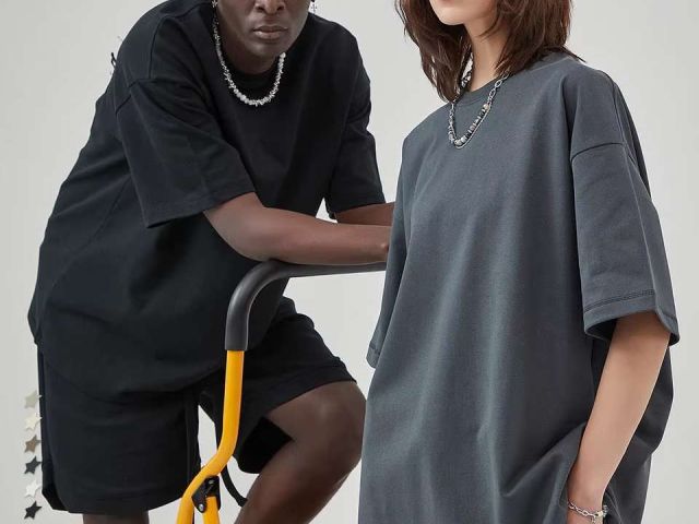 Premium 385 GSM Cotton T-Shirt Engineered for Durable Heavyweight Performance