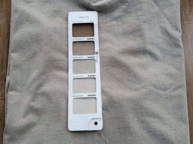 Color fastness testing after industrial washing for cotton garments
