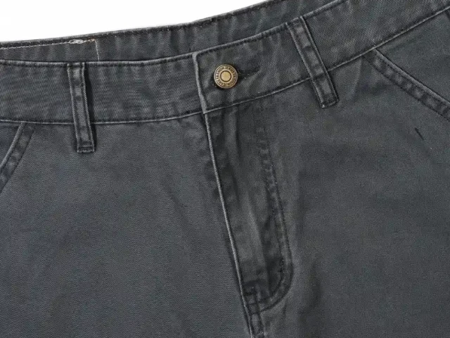 Fashion brand collaborating with OEM ODM manufacturer for low MOQ clothing development and growth strategy