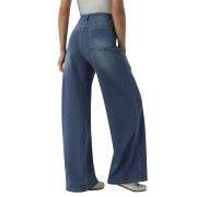 High Rise Relaxed Wide Leg Washed Jeans with Curved Pockets