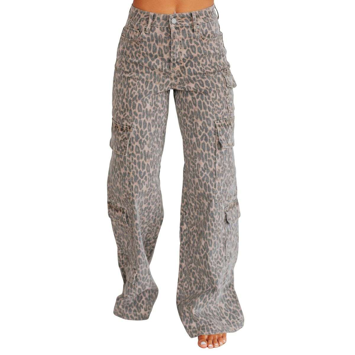 Women’s High Rise Cheetah Print Wide Leg Cargo Jeans