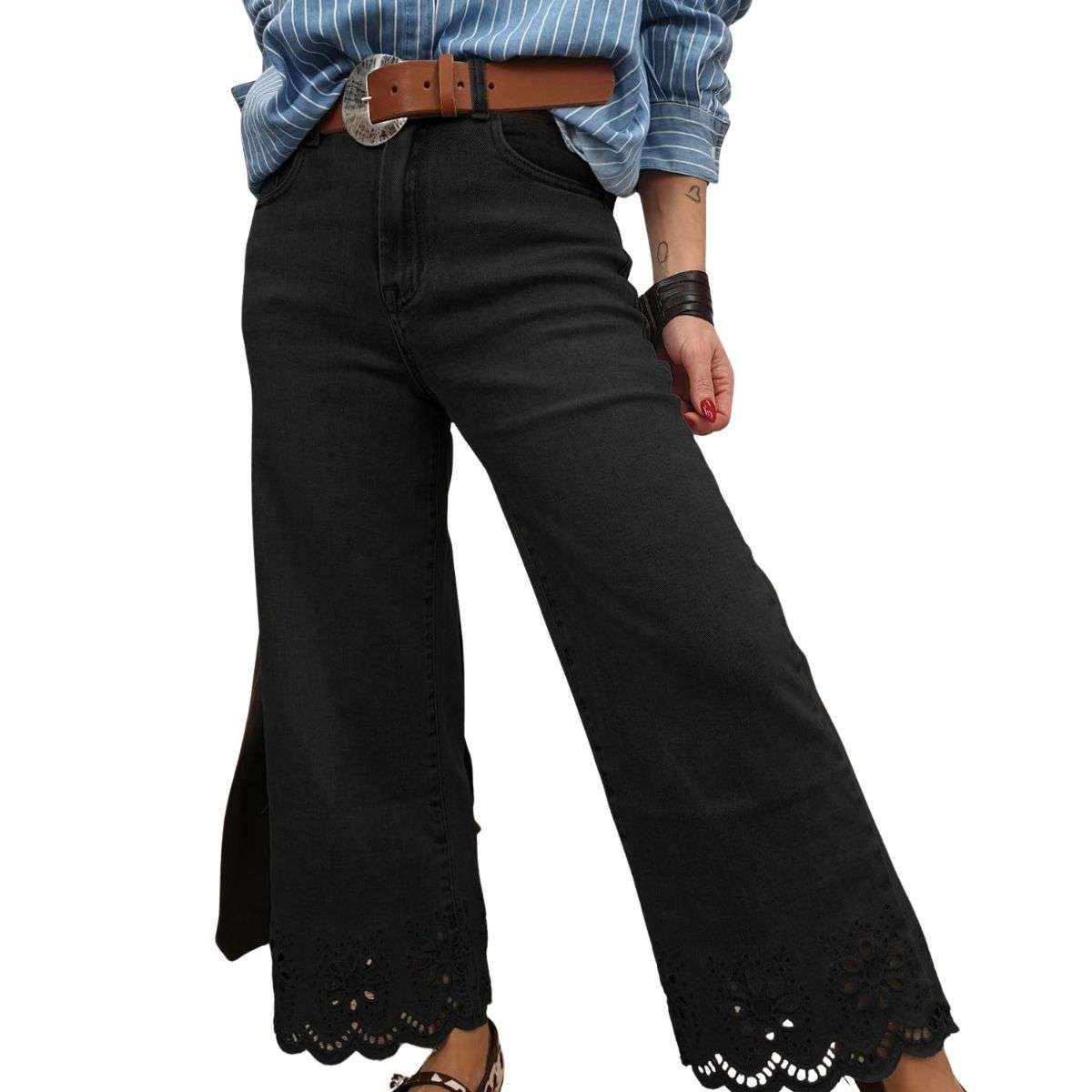 Women’s Embroidered Stretch Wide Leg Jeans
