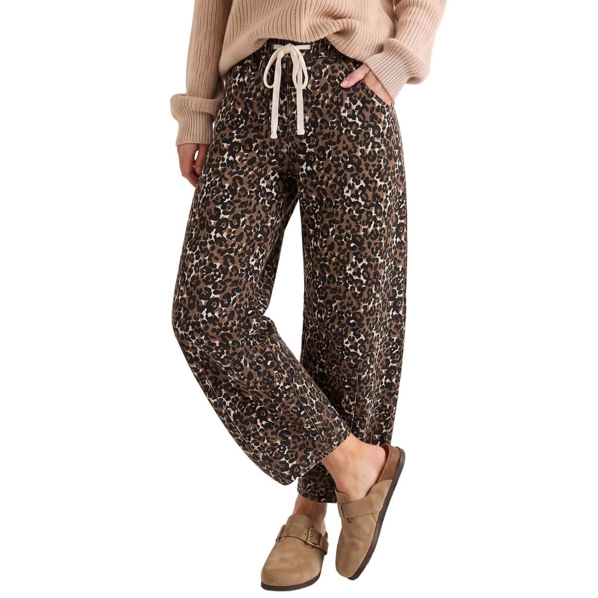 Women’s High Rise Leopard Print Wide Barrel Leg Jeans