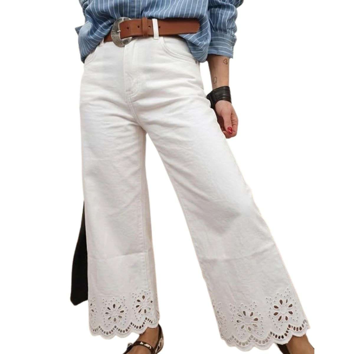 Women’s Embroidered Stretch Wide Leg Jeans