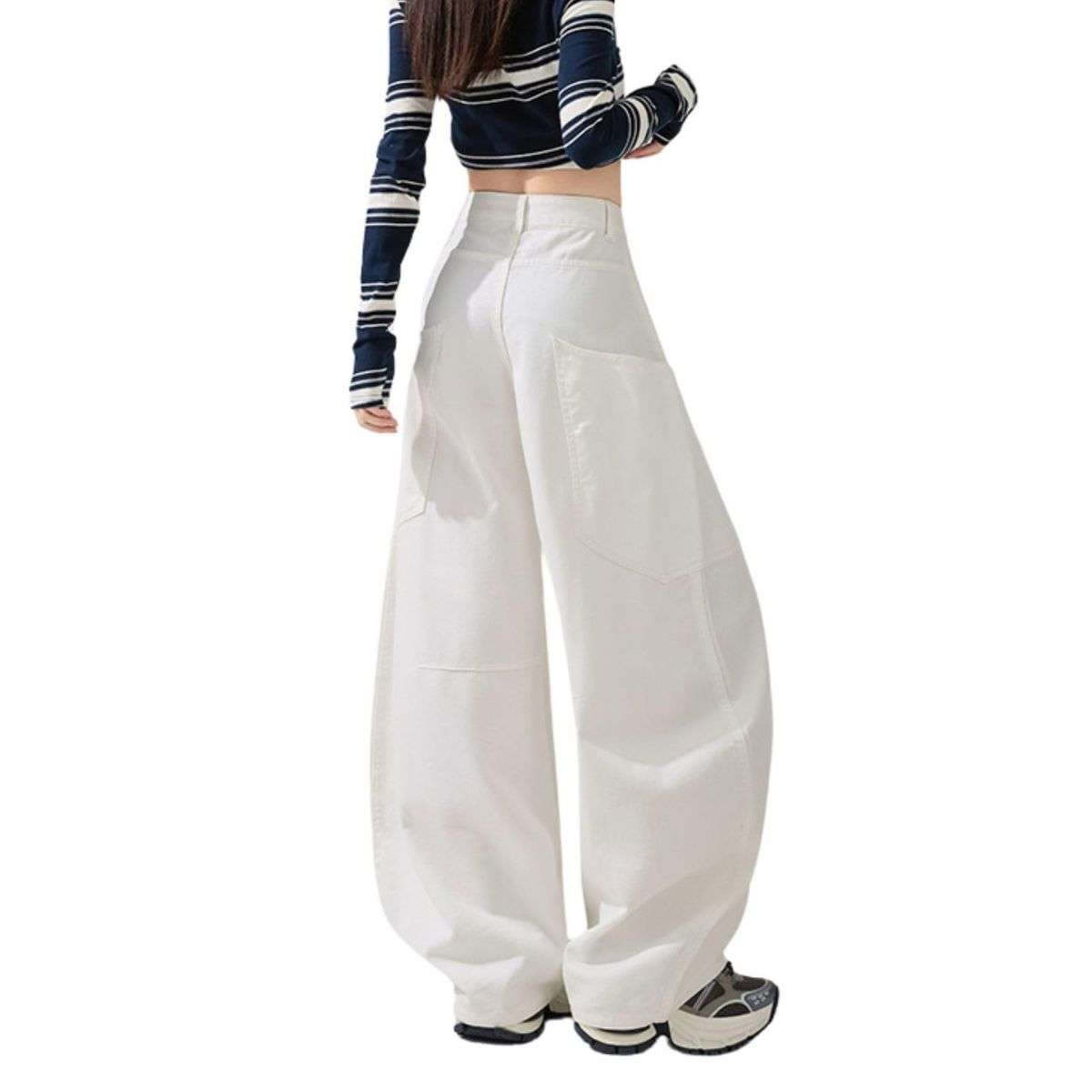 Women’s High Rise Barrel Leg Loose Fit Jeans