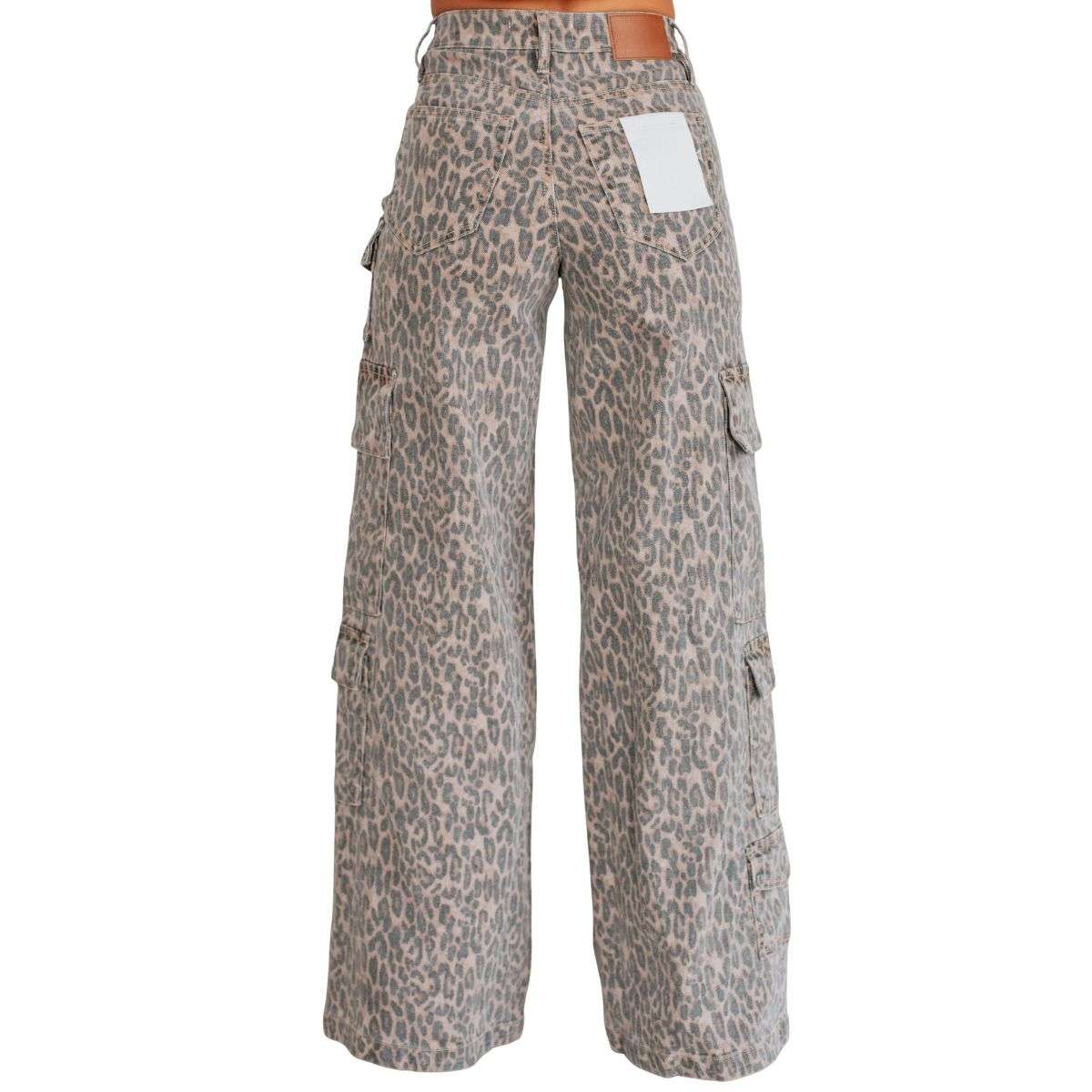 Women’s High Rise Cheetah Print Wide Leg Cargo Jeans