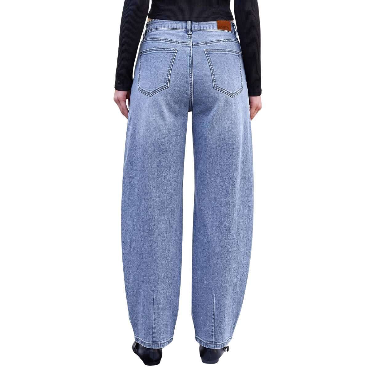 Relaxed Fit High Waisted Barrel Jeans
