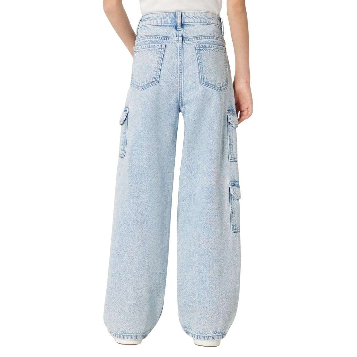 Women’s Ultra-Soft Relaxed-Fit Wide-Leg Cargo Jeans