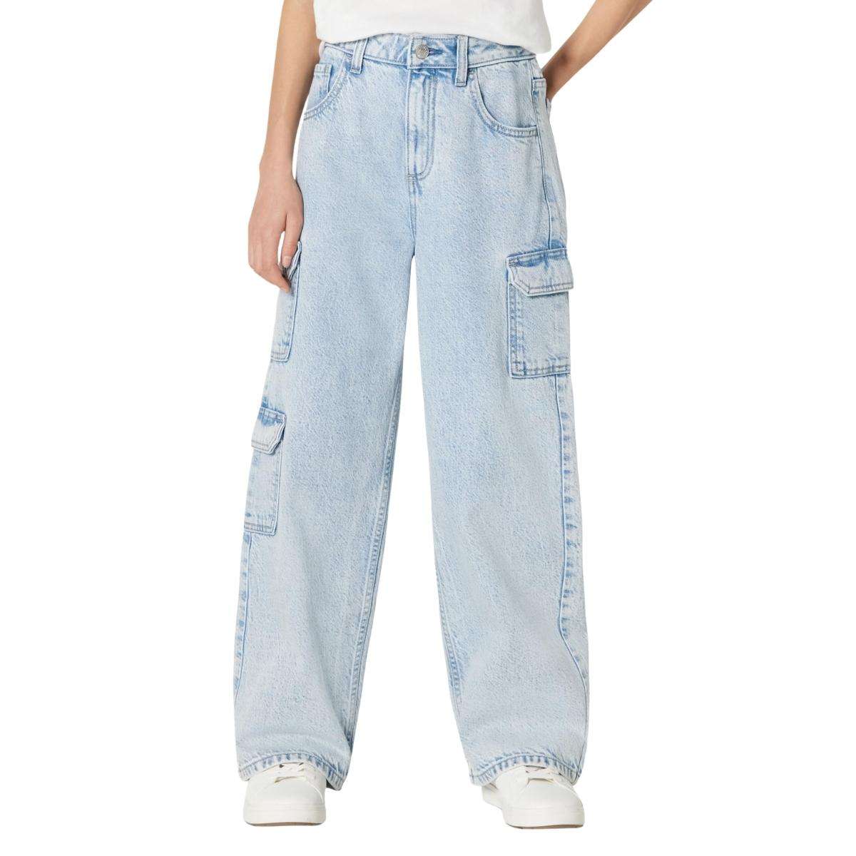 Women’s Ultra-Soft Relaxed-Fit Wide-Leg Cargo Jeans