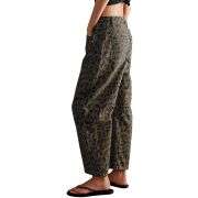 Women’s Y2K Leopard Print Baggy Jeans
