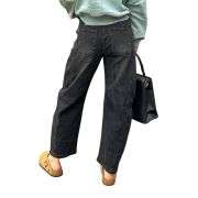 Women’s High-Waisted Distressed Barrel Leg Jeans