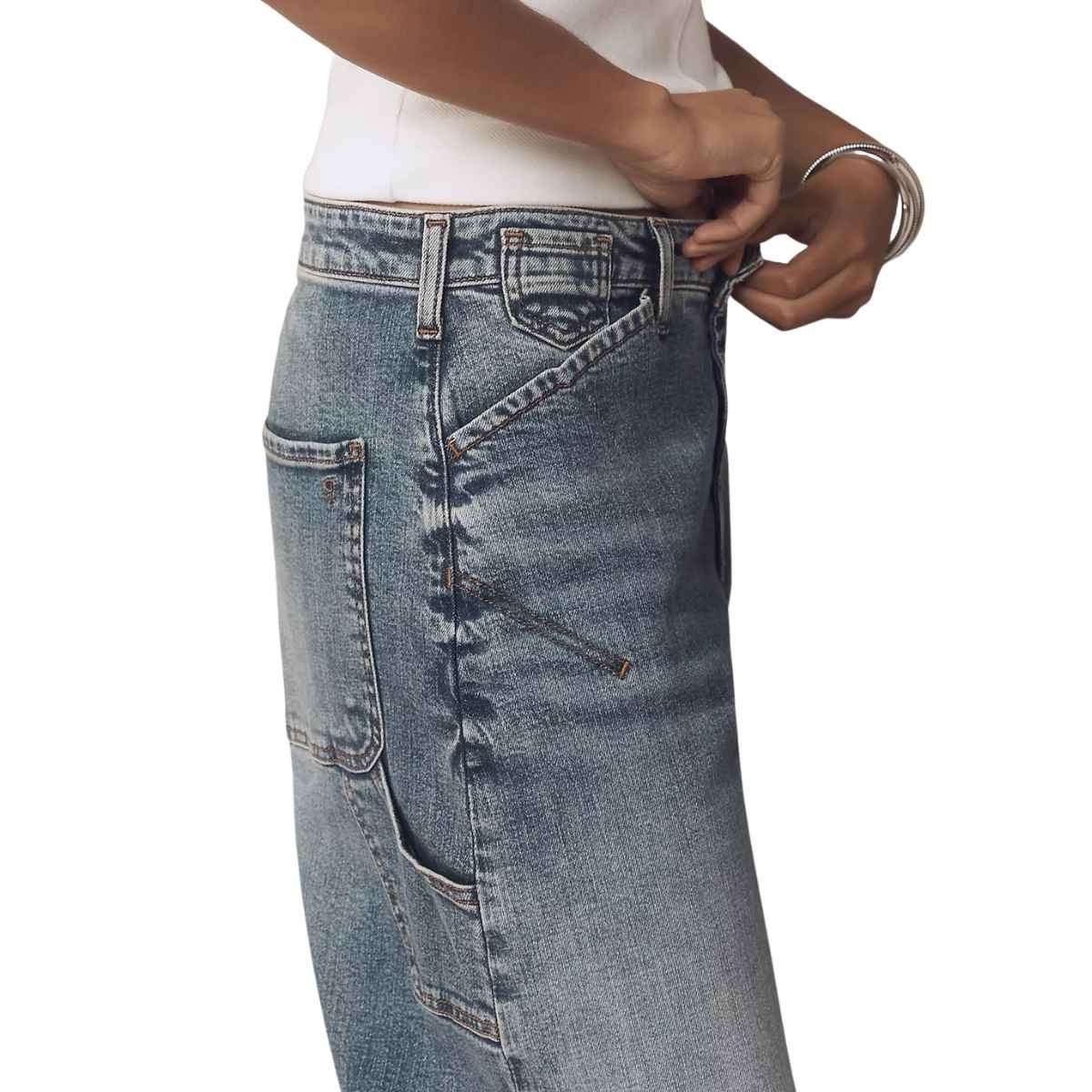Women’s Barrel Wide Leg Cuffed Jeans