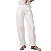 Relaxed Fit High Waisted Barrel Jeans